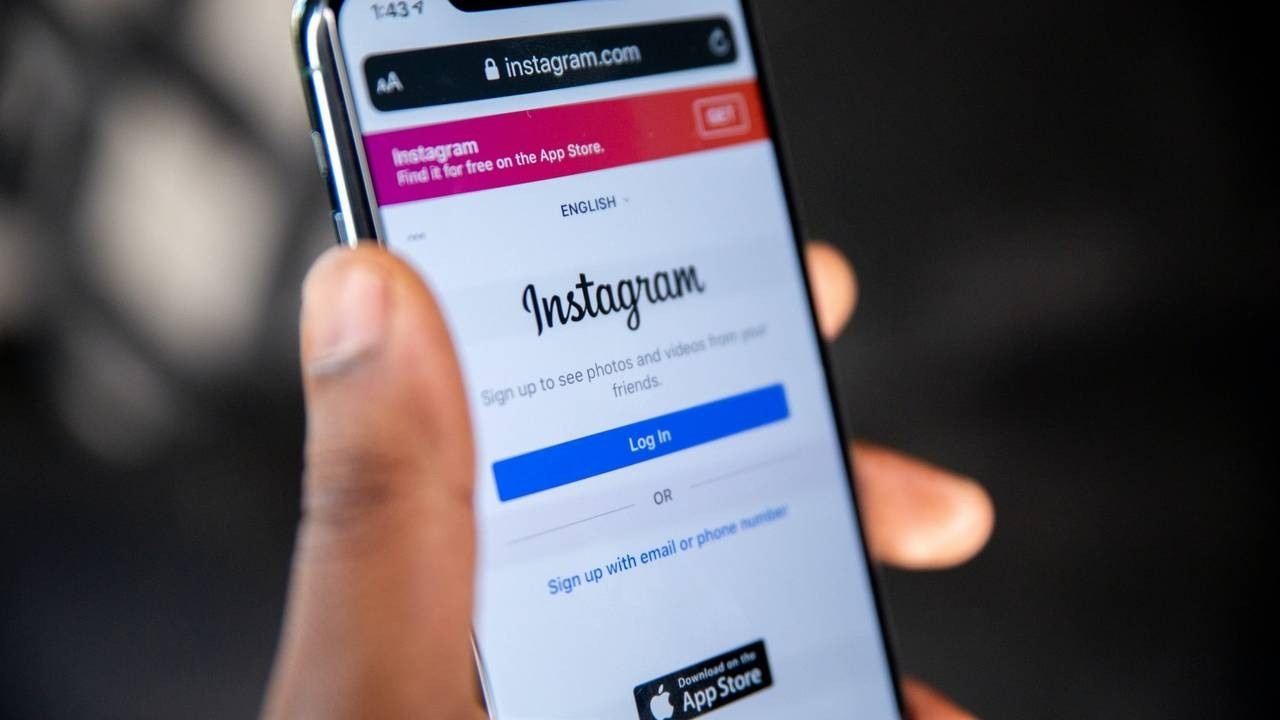 How to use an Instagram Carousel to your marketing advantage